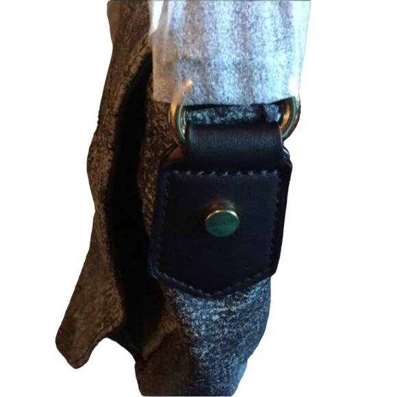 David Jones saddle bag style cross body bag NEW Gray - Picture 4 of 6